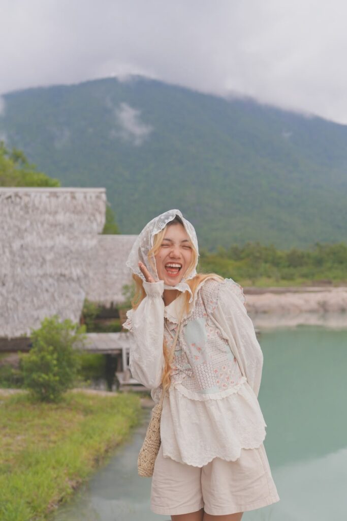 Soft Highkey · Jomnot — frame 2