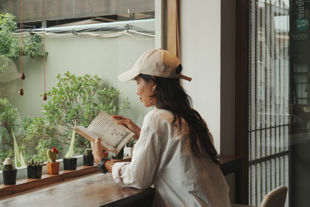 Instant · Check In Siemreap ដើរលេងសៀមរាប — frame 3